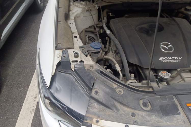 Used Mazda CX-5 2017 2.0L Automatic 2WD Smart Enjoyment Version China V Standard Engine Bay Right