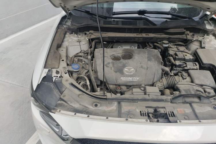 Used Mazda CX-5 2017 2.5L Automatic 4x4 Flagship Version China V Standard Engine Bay Right