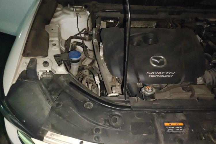 Used Mazda CX-5 2017 2.5L Automatic 2WD ZhiZun Version China V Standard Engine Bay Right