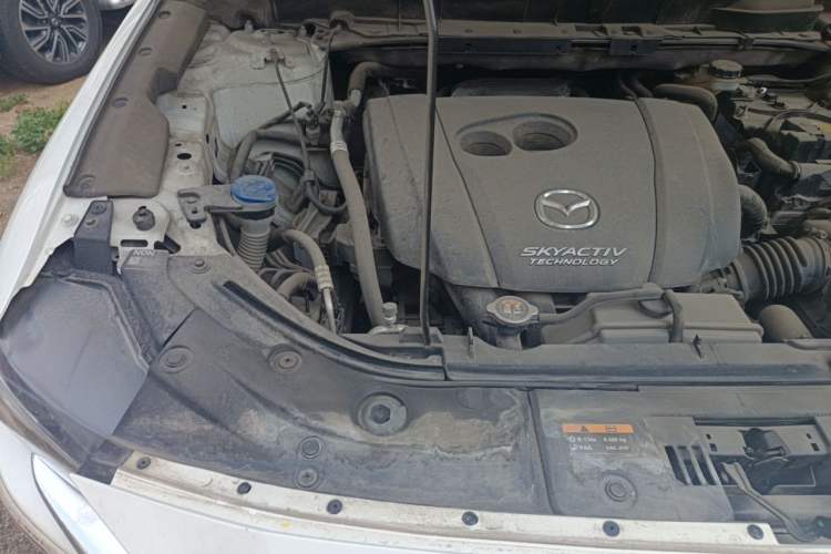 Used Mazda CX-5 2017 2.0L Automatic 2WD Smart Enjoyment Version China V Standard Engine Bay Right