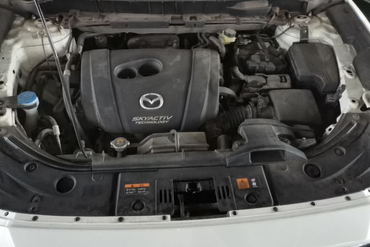 Used Mazda CX-5 2017 2.0L Automatic 2WD Smart Enjoyment Version China V Standard Engine Bay