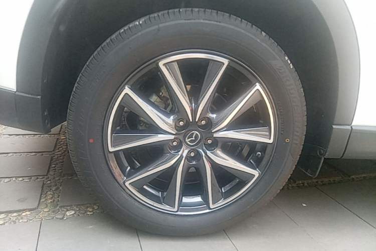 Used Mazda CX-5 2017 2.5L Automatic 4x4 ZhiZun Version China V Standard Exterior 2