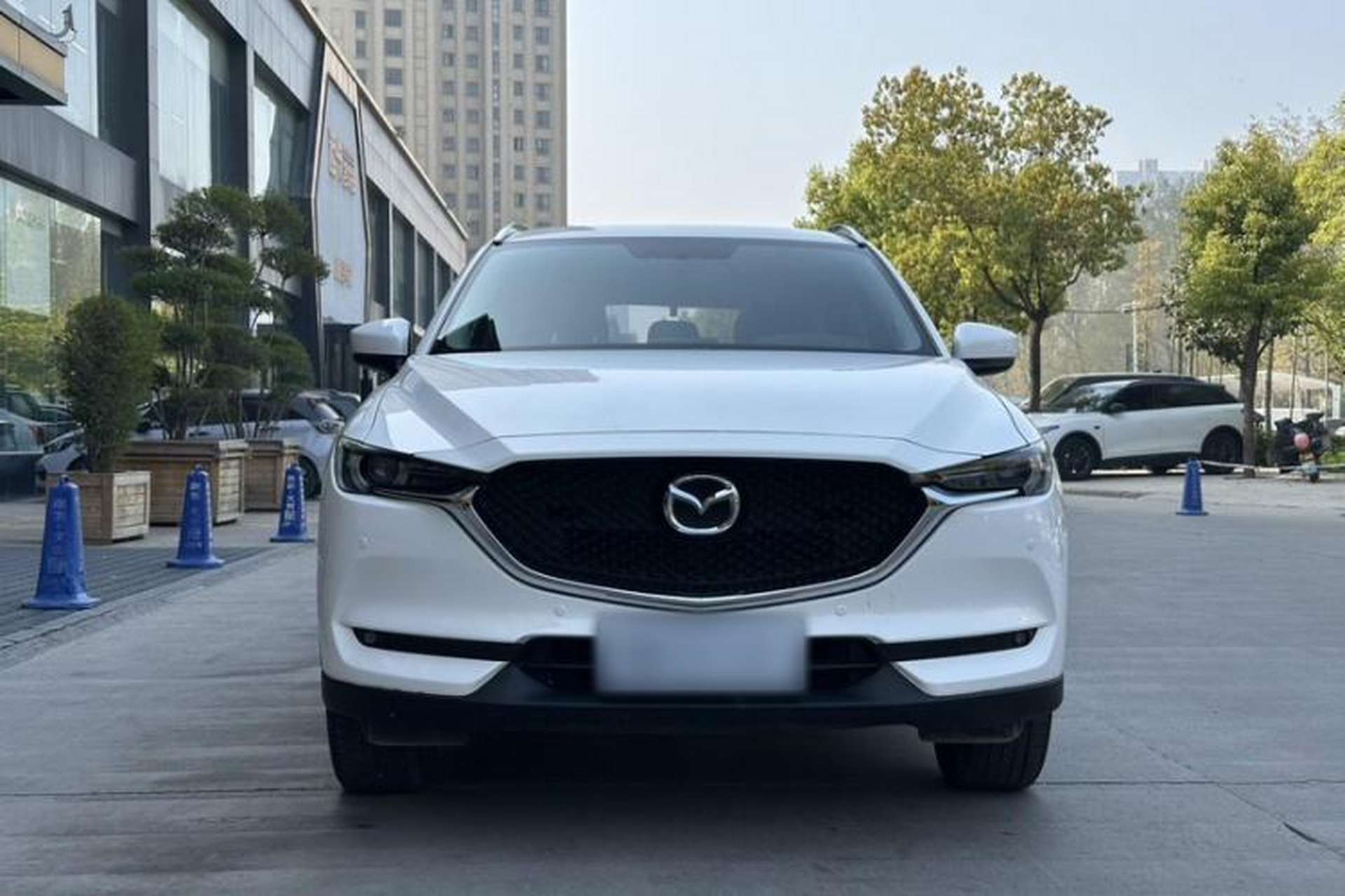 Used Mazda CX-5 2017 2.5L Automatic 4x4 ZhiZun Version China V Standard Exterior 3