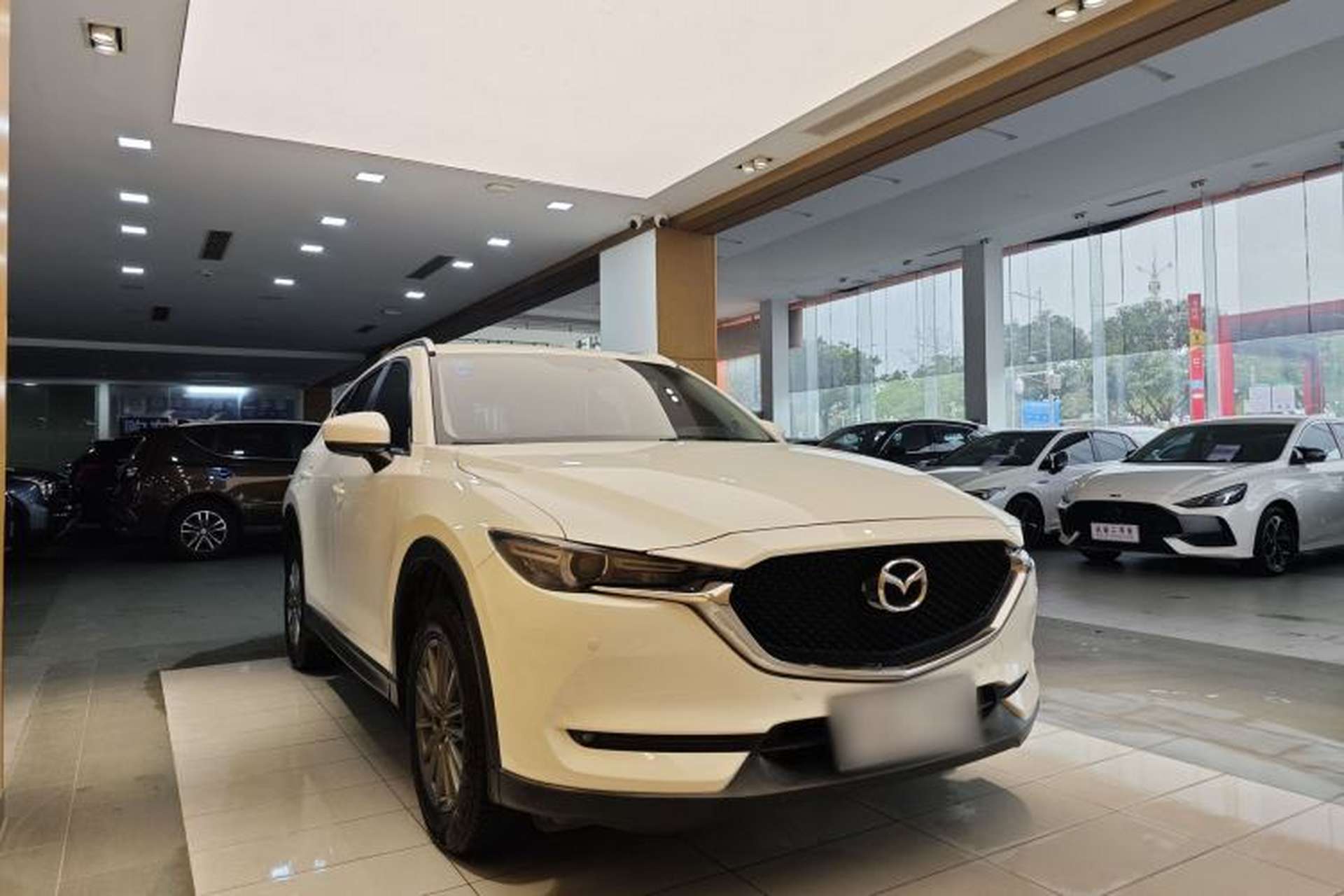 Used Mazda CX-5 2017 2.0L Automatic 2WD ZhiShang Trim China V Standard Exterior 3