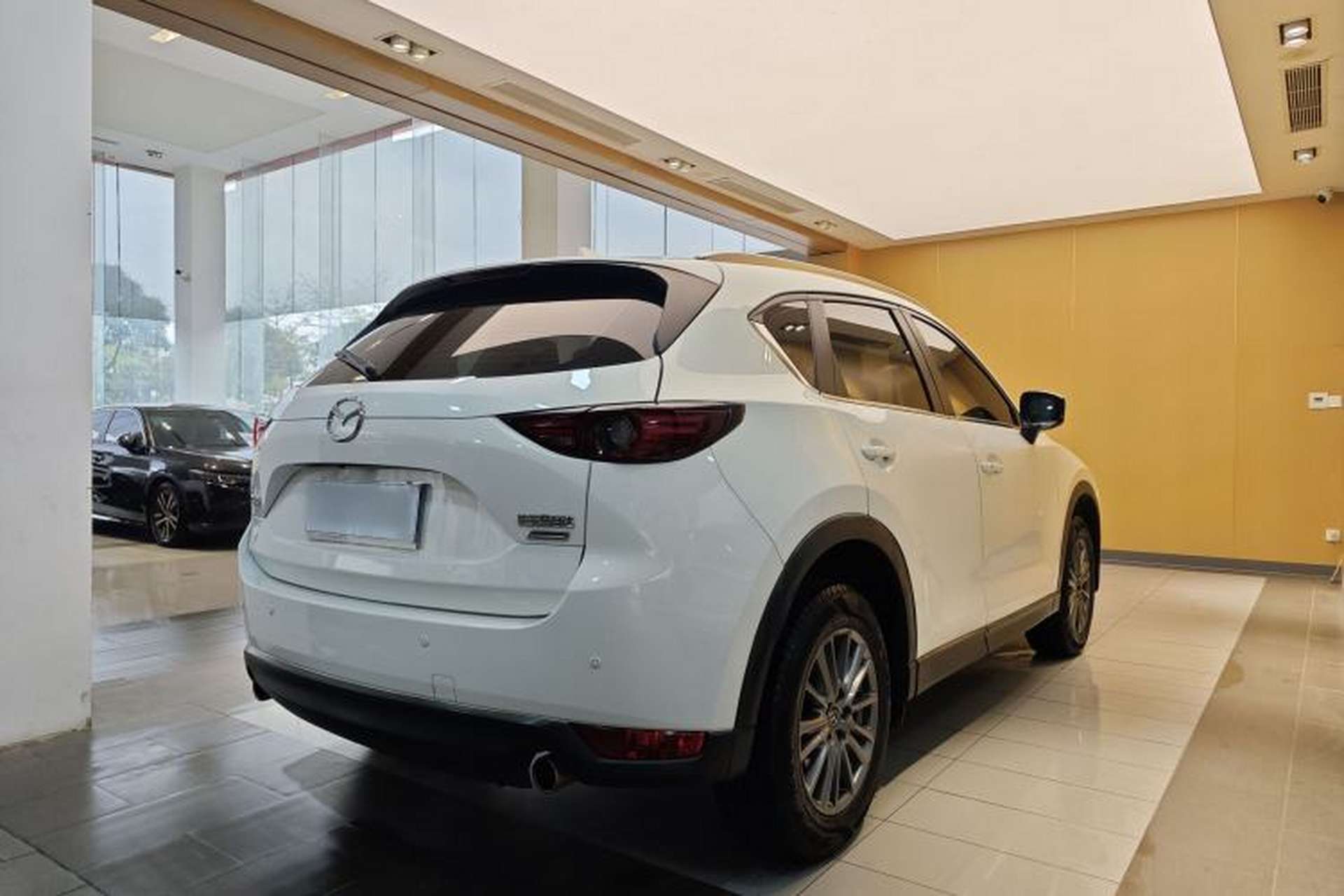 Used Mazda CX-5 2017 2.0L Automatic 2WD ZhiShang Trim China V Standard Exterior 8