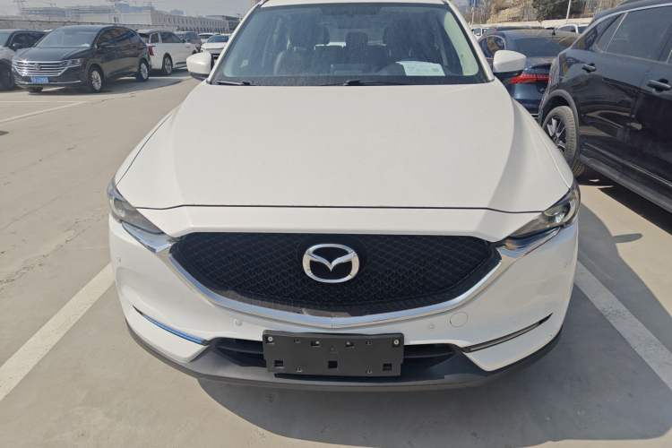 Used Mazda CX-5 2017 2.0L Automatic 2WD ZhiShang Trim China V Standard Front