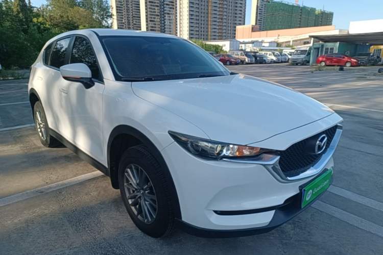 Used Mazda CX-5 2017 2.0L Automatic 2WD Comfort Version China V Standard Front Right 45 Deg
