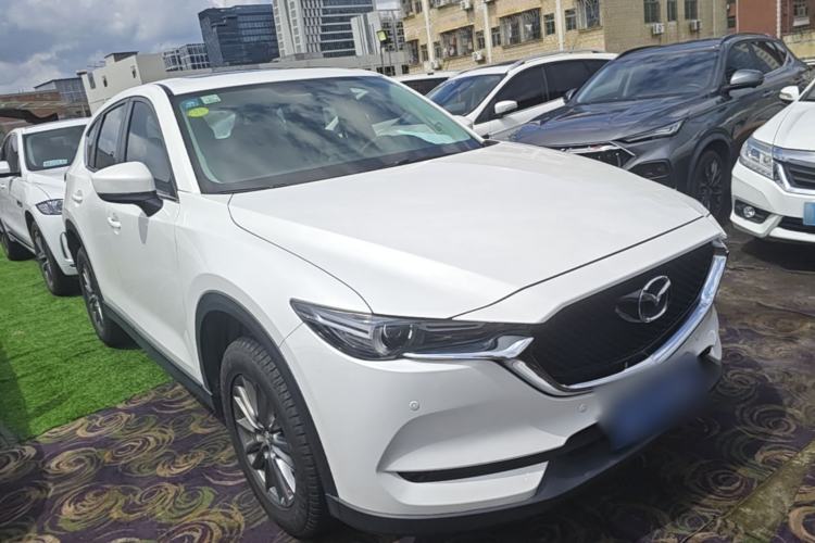 Used Mazda CX-5 2017 2.0L Automatic 2WD ZhiShang Trim China V Standard Front Right 45 Deg
