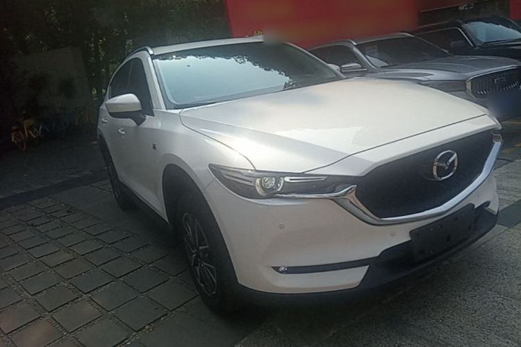 Used Mazda CX-5 2017 2.5L Automatic 4x4 ZhiZun Version China V Standard Front Right 45 Deg