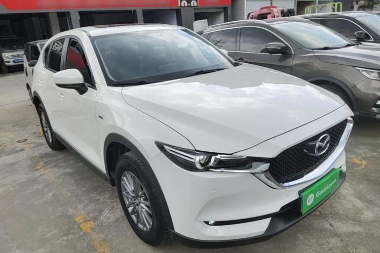 Used Mazda CX-5 2017 2.0L Automatic 2WD ZhiShang Trim China V Standard Front Right 45 Deg