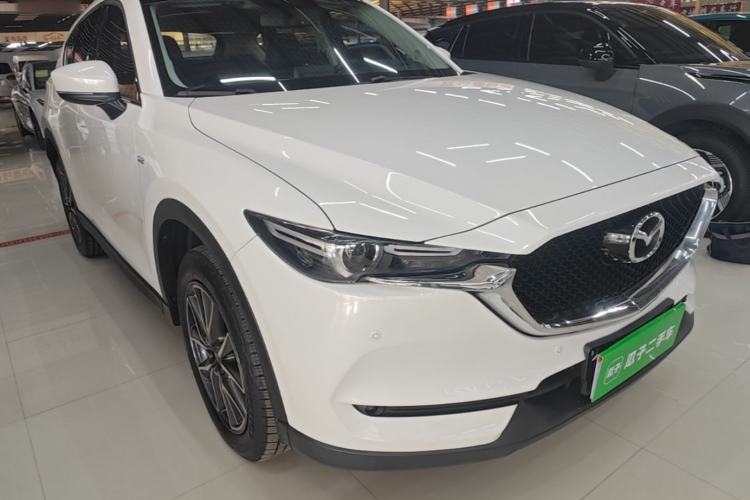 Used Mazda CX-5 2017 2.5L Automatic 2WD ZhiZun Version China VI Standard Front Right 45 Deg