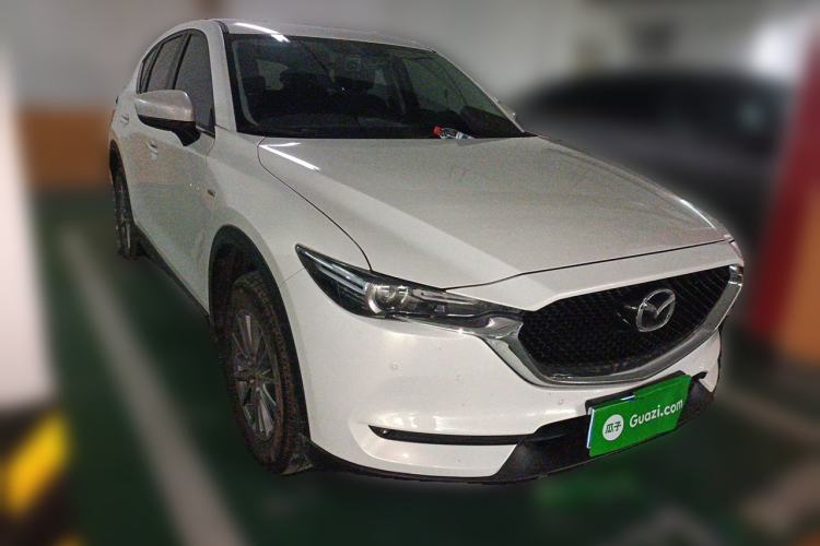 Used Mazda CX-5 2017 2.0L Automatic 2WD ZhiShang Trim China VI Standard Front Right 45 Deg