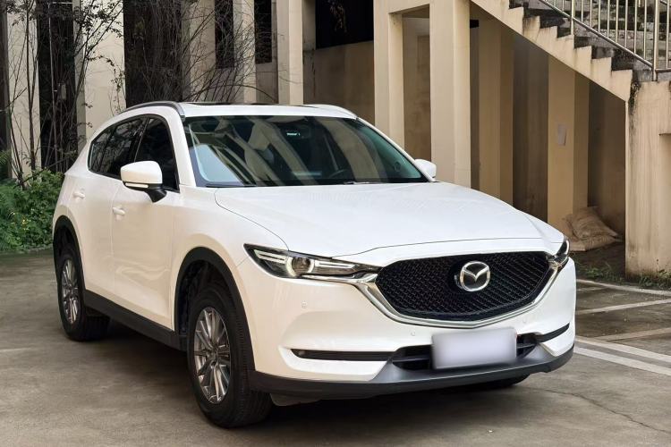 Used Mazda CX-5 2017 2.0L Automatic 2WD Smart Enjoyment Version China V Standard Front Right 45 Deg