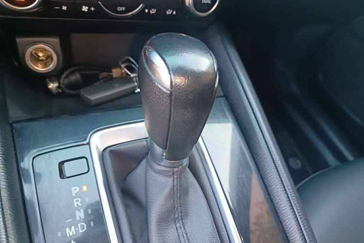 Used Mazda CX-5 2017 2.0L Automatic 2WD Comfort Version China V Standard Gear Lever
