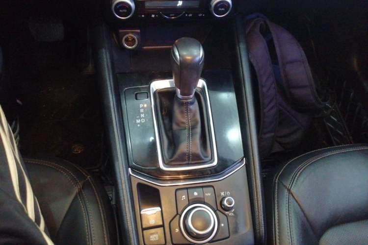 Used Mazda CX-5 2017 2.0L Automatic 2WD Smart Enjoyment Version China V Standard Gear Lever
