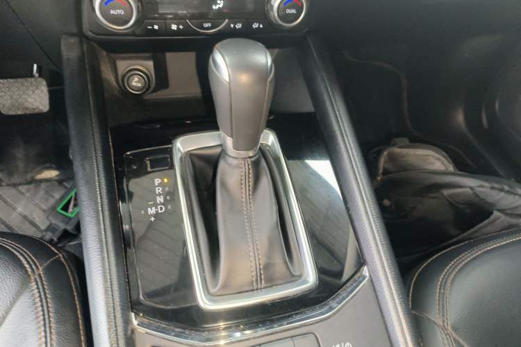Used Mazda CX-5 2017 2.0L Automatic 2WD Smart Enjoyment Version China V Standard Gear Lever