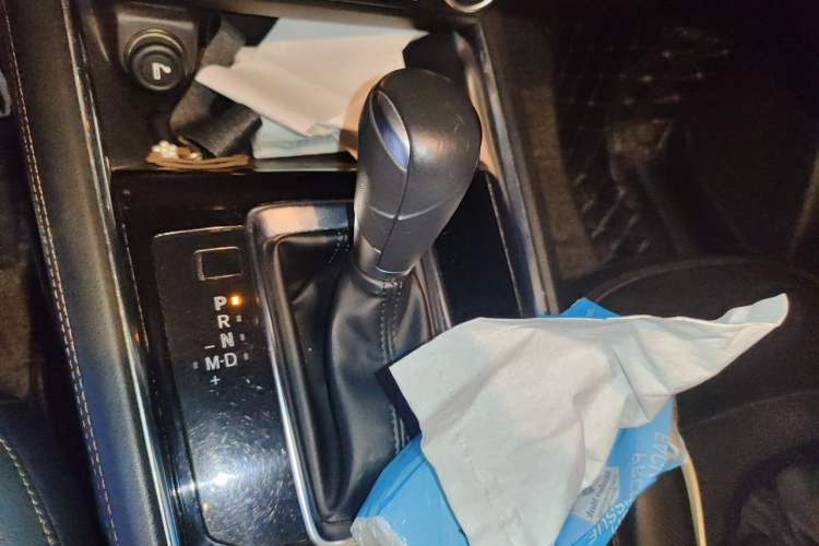 Used Mazda CX-5 2017 2.5L Automatic 4x4 ZhiZun Version China V Standard Gear Lever