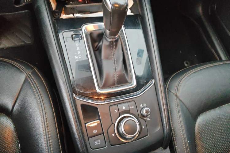 Used Mazda CX-5 2017 2.0L Automatic 2WD Smart Enjoyment Version China V Standard Gear Lever