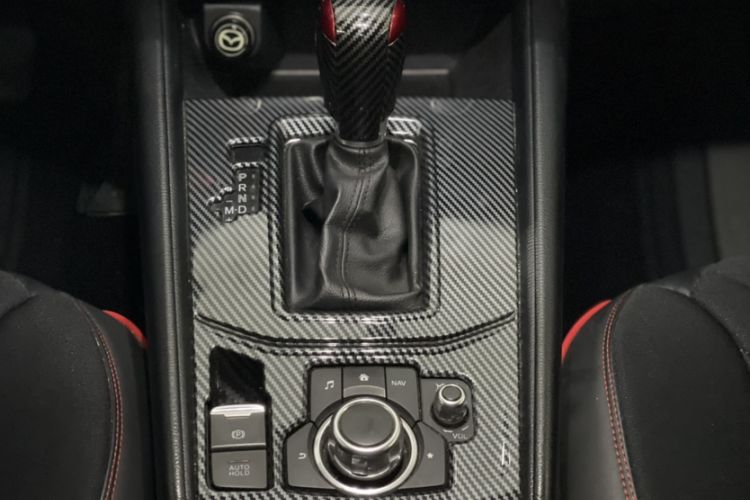 Used Mazda CX-5 2017 2.0L Automatic 2WD ZhiShang Trim China V Standard Gear Lever