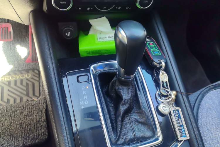 Used Mazda CX-5 2017 2.0L Automatic 2WD Smart Enjoyment Version China V Standard Gear Lever