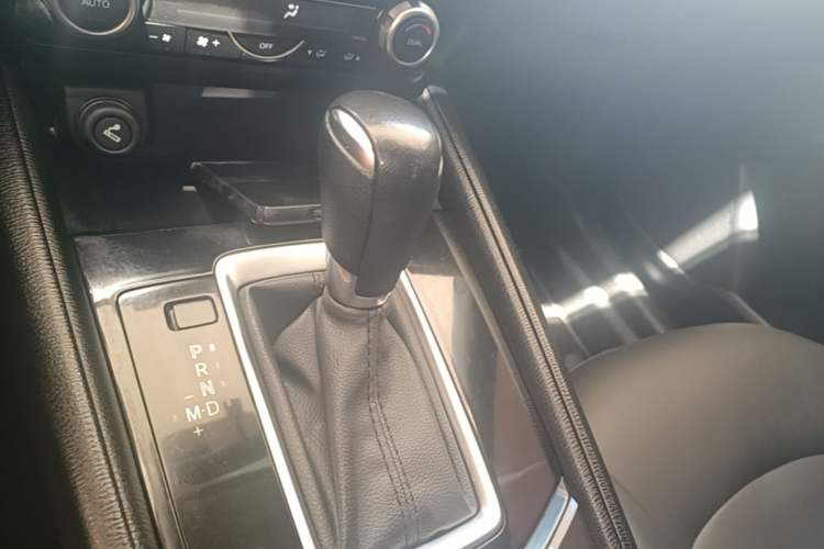 Used Mazda CX-5 2017 2.0L Automatic 2WD Comfort Version China V Standard Gear Lever