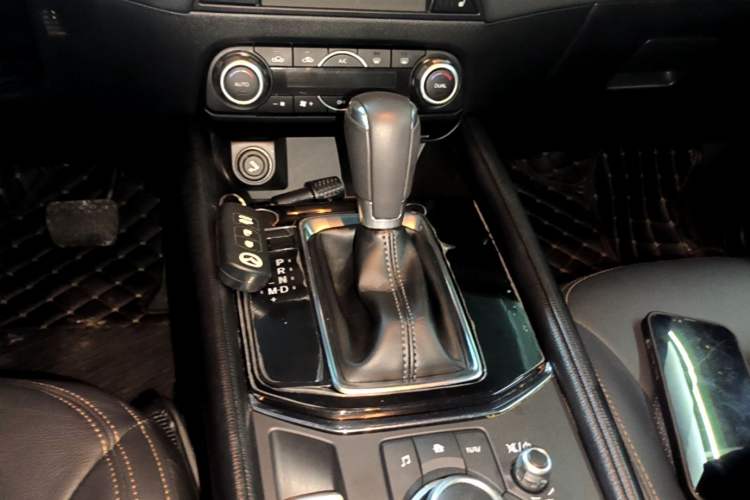 Used Mazda CX-5 2017 2.0L Automatic 2WD Smart Enjoyment Version China V Standard Gear Lever