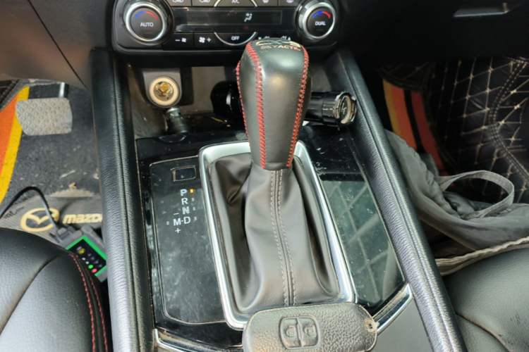 Used Mazda CX-5 2017 2.0L Automatic 2WD ZhiShang Trim China V Standard Gear Lever