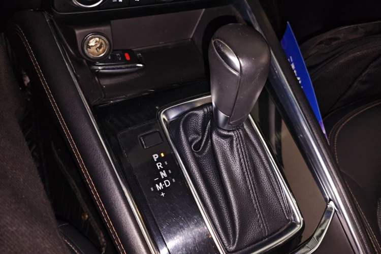 Used Mazda CX-5 2017 2.5L Automatic 4x4 ZhiZun Version China V Standard Gear Lever