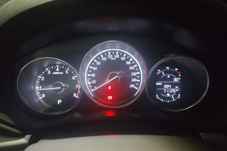 Used Mazda CX-5 2017 2.0L Automatic 2WD ZhiShang Trim China V Standard Instrument Cluster