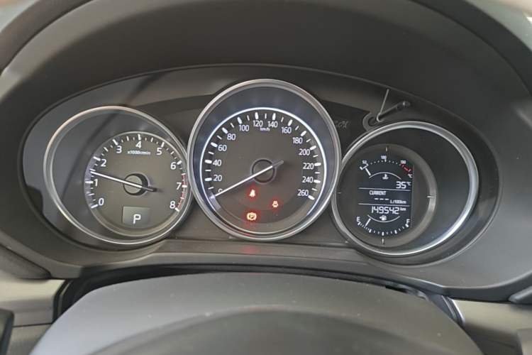 Used Mazda CX-5 2017 2.0L Automatic 2WD ZhiShang Trim China V Standard Instrument Cluster