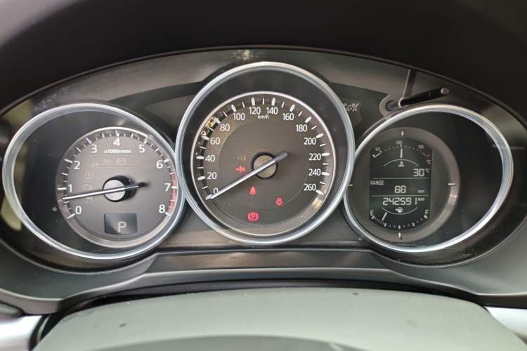Used Mazda CX-5 2017 2.0L Automatic 2WD ZhiShang Trim China V Standard Instrument Cluster