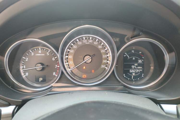 Used Mazda CX-5 2017 2.0L Automatic 2WD ZhiShang Trim China VI Standard Instrument Cluster