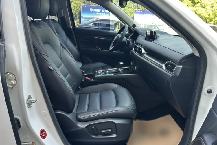 Used Mazda CX-5 2017 2.5L Automatic 4x4 Flagship Version China V Standard Interior 10