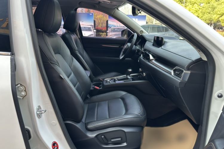 Used Mazda CX-5 2017 2.5L Automatic 4x4 ZhiZun Version China V Standard Interior 13