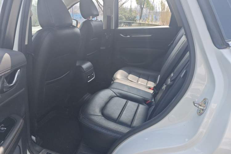 Used Mazda CX-5 2017 2.5L Automatic 2WD ZhiZun Version China VI Standard Interior 2