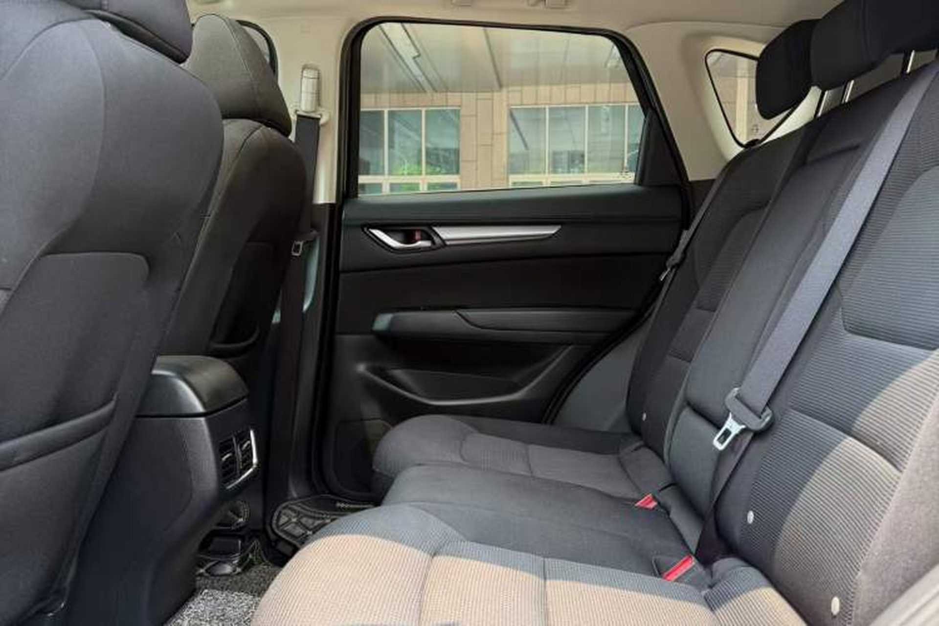 Used Mazda CX-5 2017 2.0L Automatic 2WD ZhiShang Trim China V Standard Interior 3