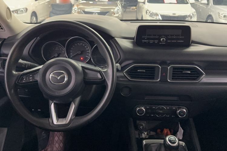 Used Mazda CX-5 2017 2.0L Manual Two-Wheel Drive Comfort Version China V Standard Interior 3