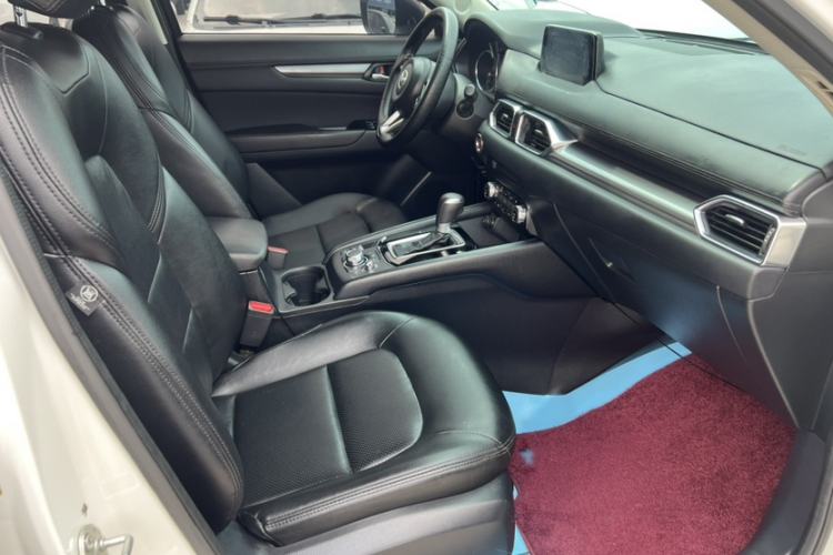 Used Mazda CX-5 2017 2.0L Automatic 2WD ZhiShang Trim China V Standard Interior 4