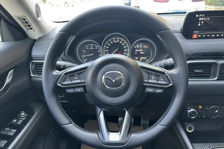 Used Mazda CX-5 2017 2.5L Automatic 4x4 Flagship Version China V Standard Interior 5