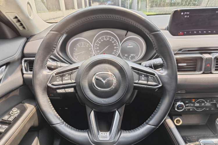 Used Mazda CX-5 2017 2.5L Automatic 4x4 ZhiZun Version China V Standard Interior 7