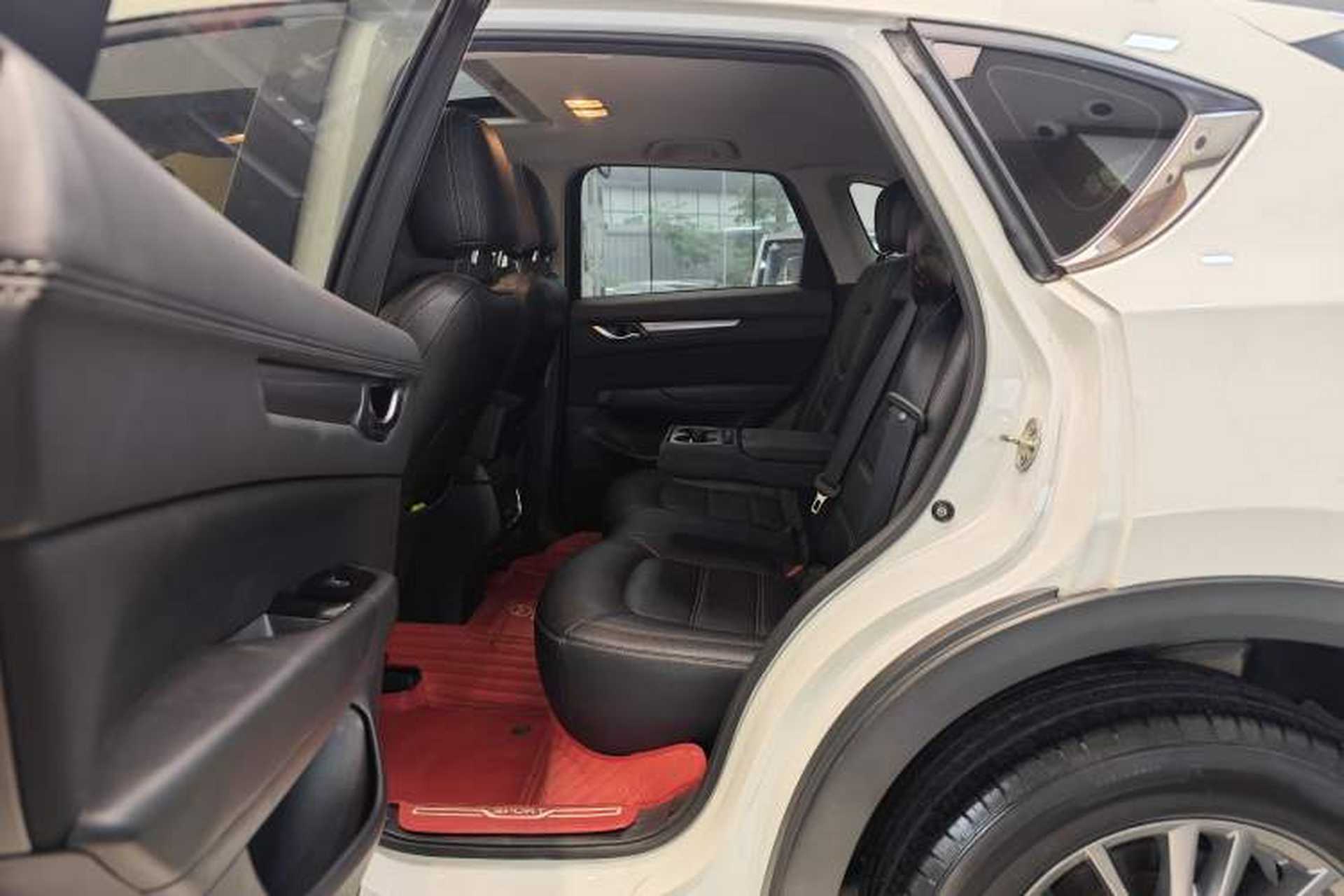 Used Mazda CX-5 2017 2.0L Automatic 2WD ZhiShang Trim China V Standard Interior 8