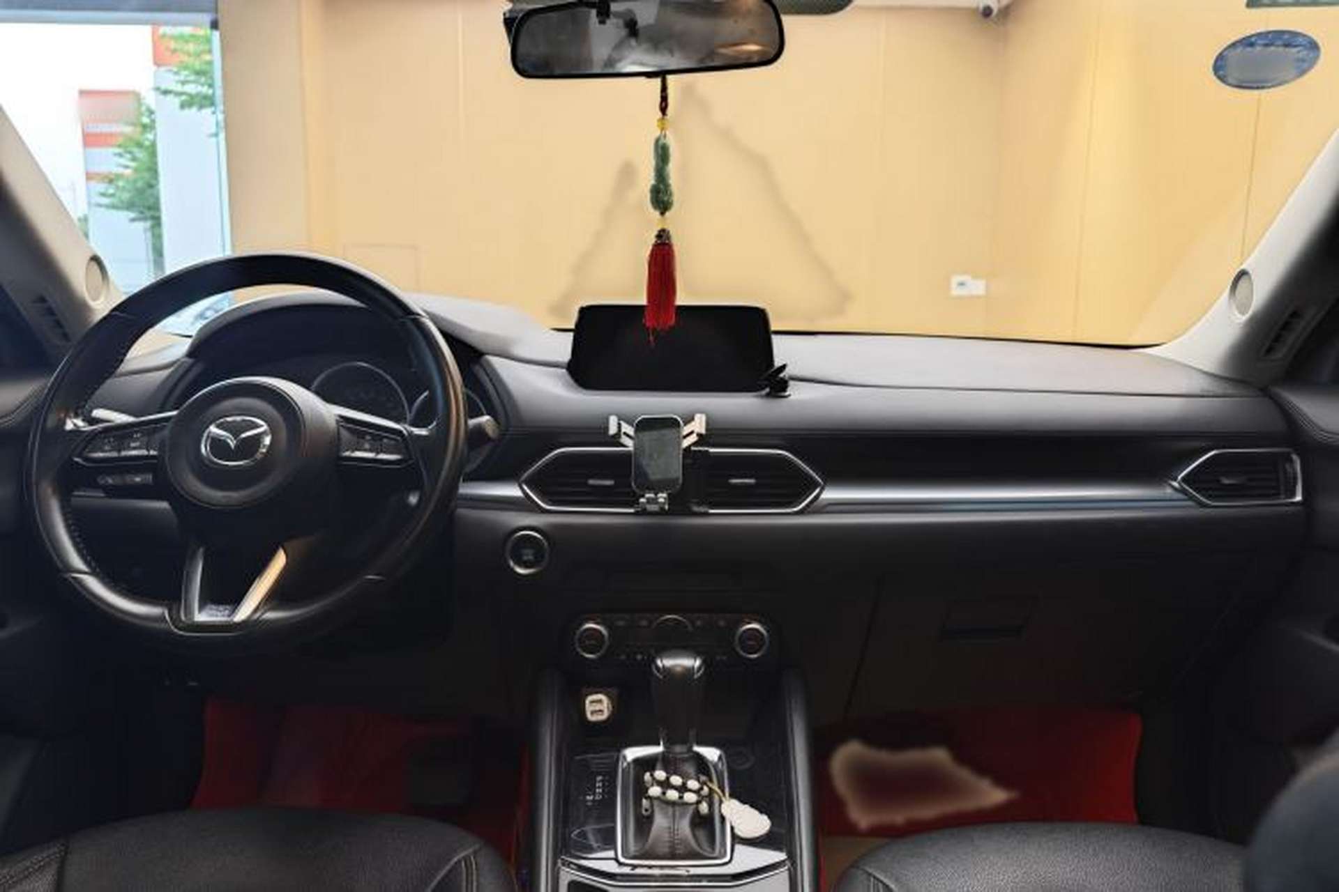 Used Mazda CX-5 2017 2.0L Automatic 2WD ZhiShang Trim China V Standard Interior 9