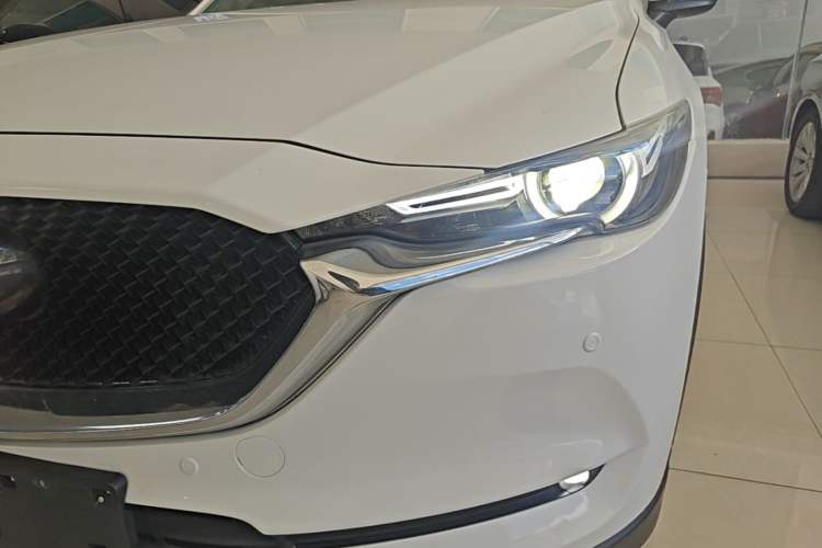 Used Mazda CX-5 2017 2.0L Automatic 2WD ZhiShang Trim China V Standard Left Front Headlight