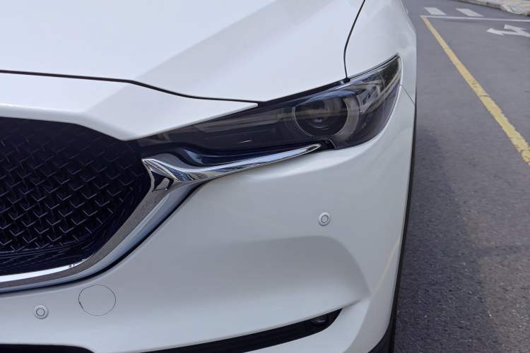 Used Mazda CX-5 2017 2.5L Automatic 4x4 ZhiZun Version China V Standard Left Front Headlight