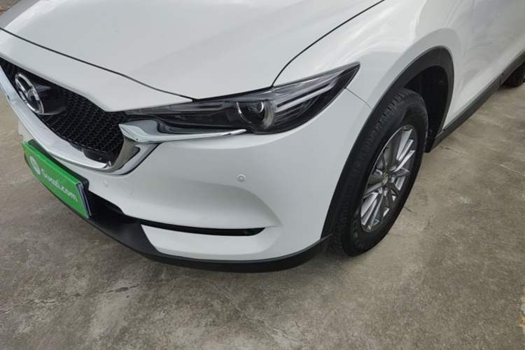 Used Mazda CX-5 2017 2.0L Automatic 2WD ZhiShang Trim China V Standard Left Front Headlight