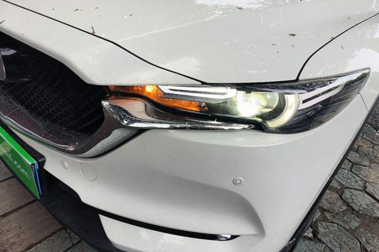 Used Mazda CX-5 2017 2.0L Automatic 2WD ZhiShang Trim China V Standard Left Front Headlight