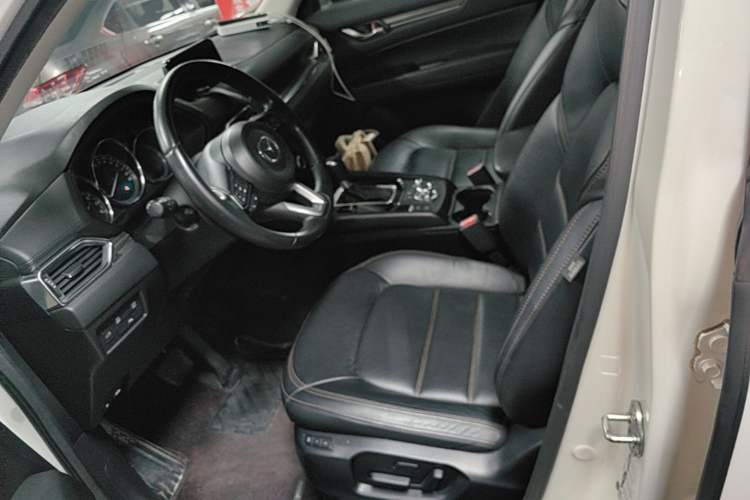 Used Mazda CX-5 2017 2.0L Automatic 2WD Smart Enjoyment Version China V Standard Left Front Seat