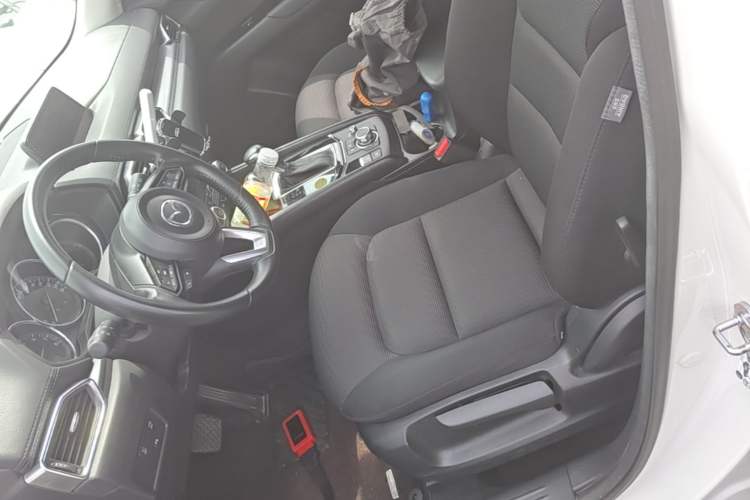 Used Mazda CX-5 2017 2.0L Automatic 2WD ZhiShang Trim China V Standard Left Front Seat