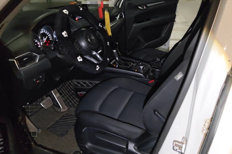 Used Mazda CX-5 2017 2.0L Automatic 2WD ZhiShang Trim China V Standard Left Front Seat