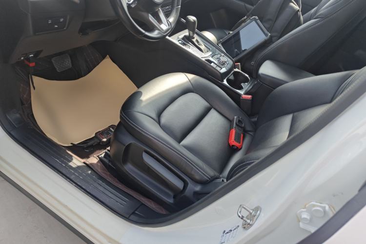 Used Mazda CX-5 2017 2.0L Automatic 2WD ZhiShang Trim China V Standard Left Front Seat